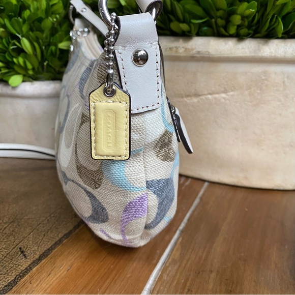 Coach Optic Linen Signature C Small Pleated Crossbody Bag - Picture 7 of 12